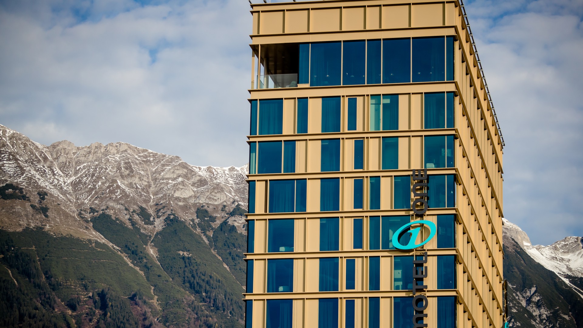 Motel One Innsbruck 5